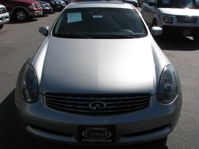 Infiniti G35 2005 photo 2