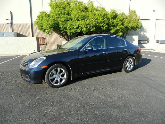 Infiniti G35 2005 photo 3