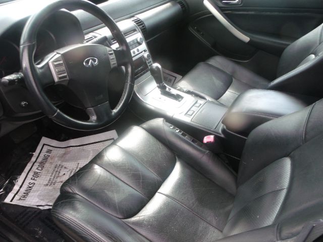 Infiniti G35 2005 photo 5