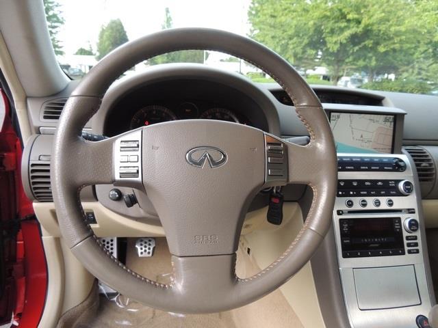 Infiniti G35 2005 photo 19