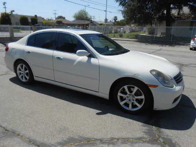 Infiniti G35 2005 photo 5