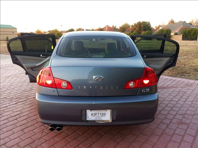 Infiniti G35 2005 photo 3