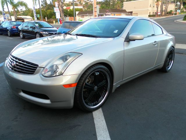 Infiniti G35 2005 photo 4