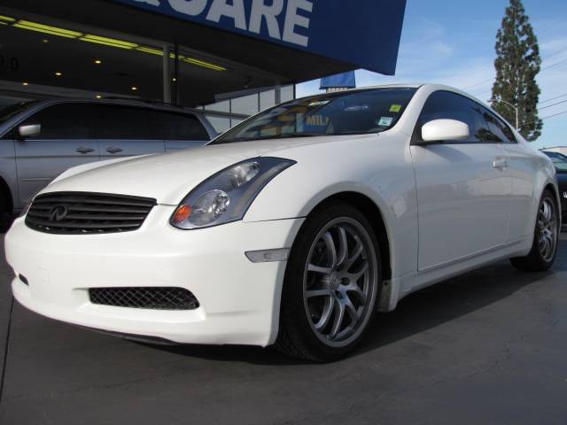 Infiniti G35 Base Coupe