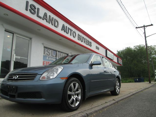 Infiniti G35 2005 photo 4