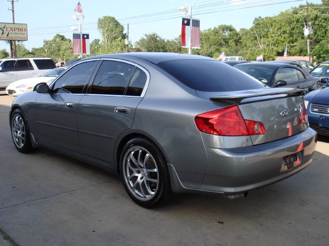 Infiniti G35 2005 photo 1