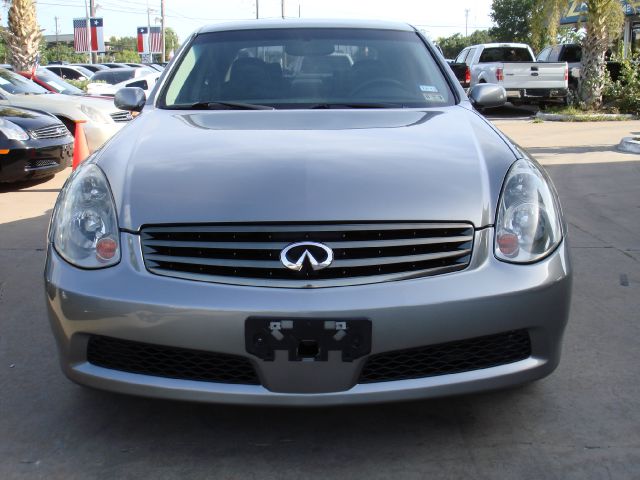 Infiniti G35 2005 photo 3