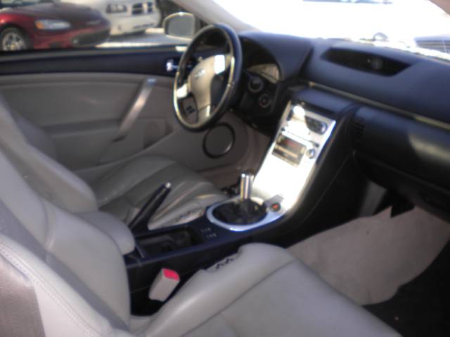 Infiniti G35 2005 photo 2