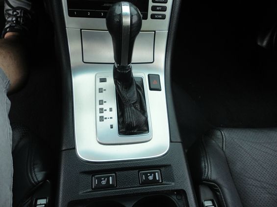 Infiniti G35 2005 photo 16