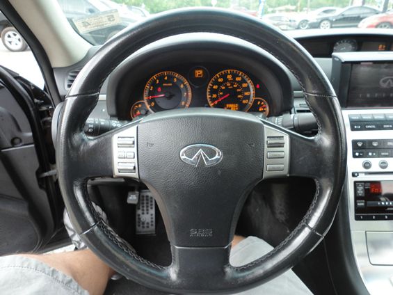 Infiniti G35 2005 photo 4