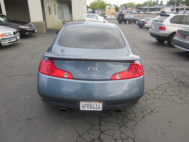 Infiniti G35 2005 photo 1