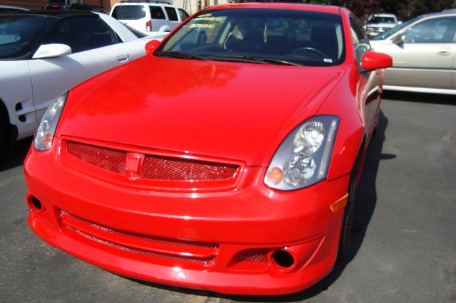 Infiniti G35 2005 photo 4