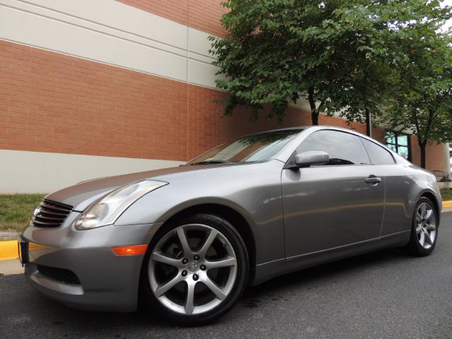 Infiniti G35 2005 photo 4