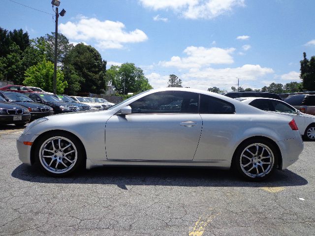 Infiniti G35 2005 photo 3