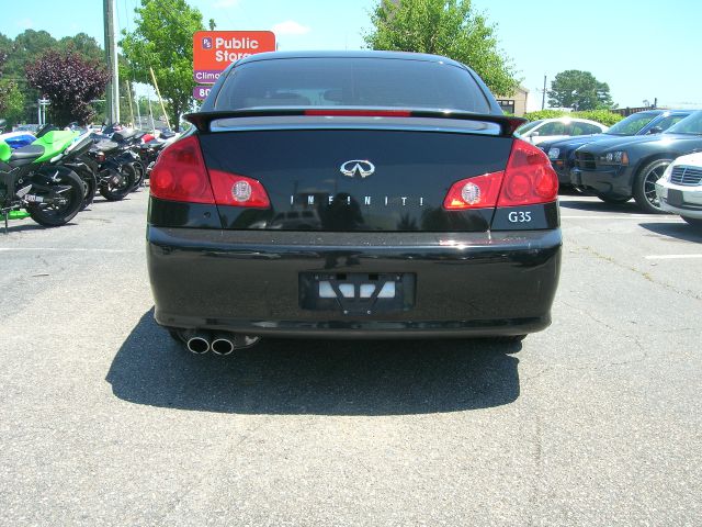 Infiniti G35 2005 photo 5