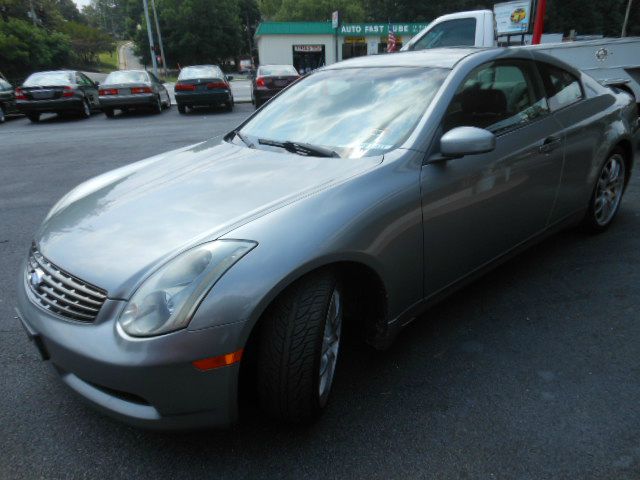 Infiniti G35 2005 photo 1