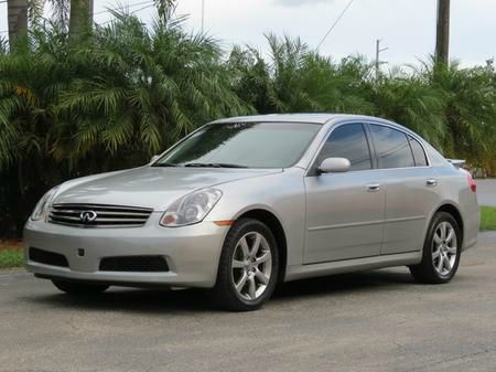 Infiniti G35 2005 photo 2