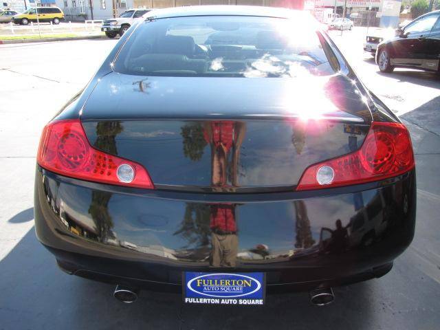 Infiniti G35 2005 photo 4