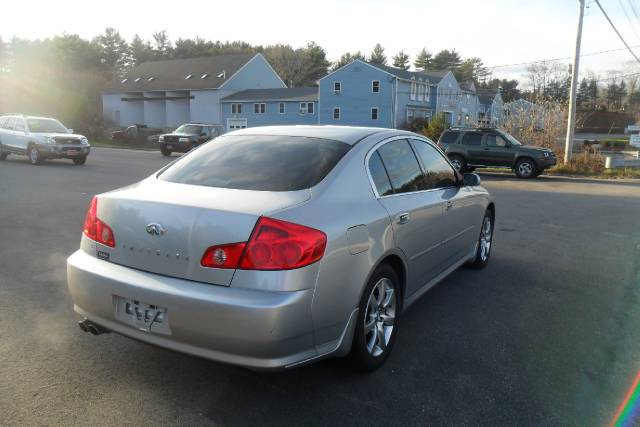 Infiniti G35 2005 photo 1