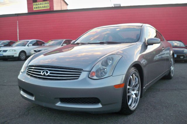 Infiniti G35 2005 photo 3