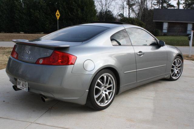 Infiniti G35 2005 photo 2