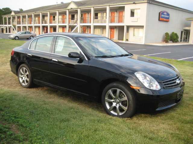 Infiniti G35 2005 photo 1