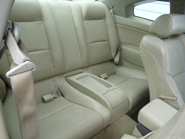 Infiniti G35 2005 photo 13