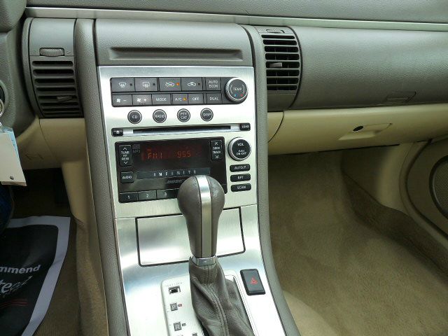 Infiniti G35 2005 photo 18