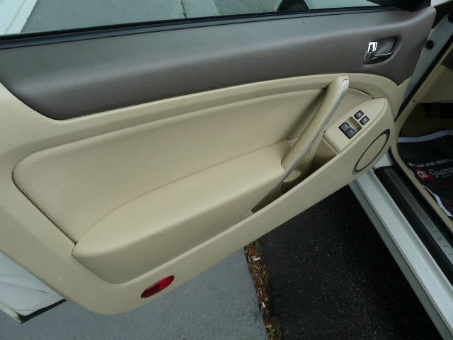 Infiniti G35 2005 photo 22