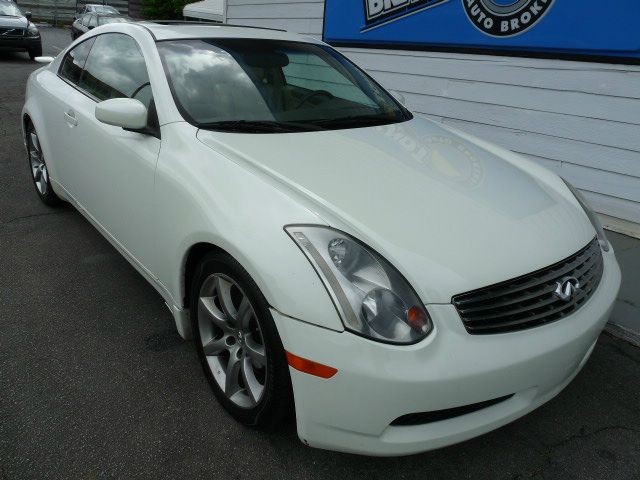 Infiniti G35 2005 photo 25