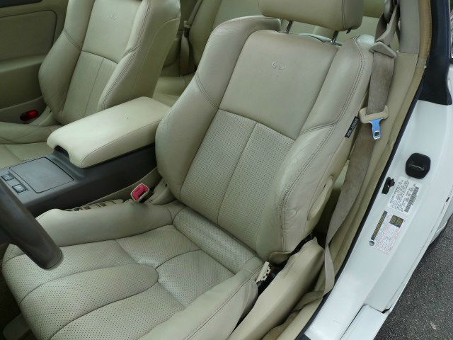 Infiniti G35 2005 photo 8