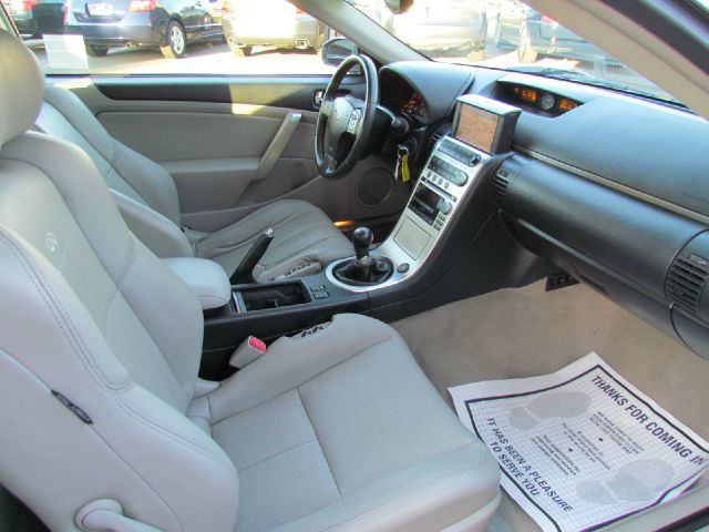 Infiniti G35 2005 photo 13