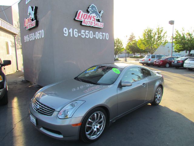 Infiniti G35 2005 photo 18