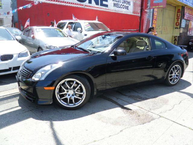 Infiniti G35 2005 photo 4