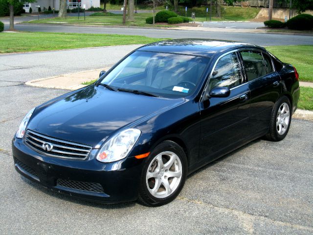 Infiniti G35 2005 photo 1