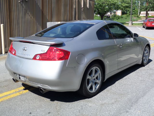 Infiniti G35 2005 photo 22