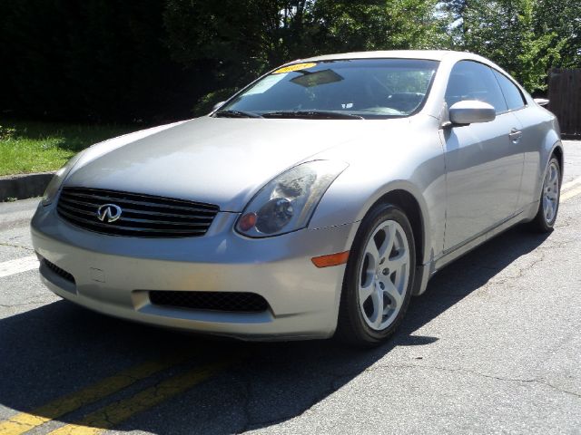 Infiniti G35 2005 photo 25