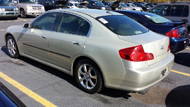 Infiniti G35 2005 photo 1