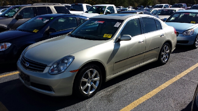 Infiniti G35 2005 photo 4