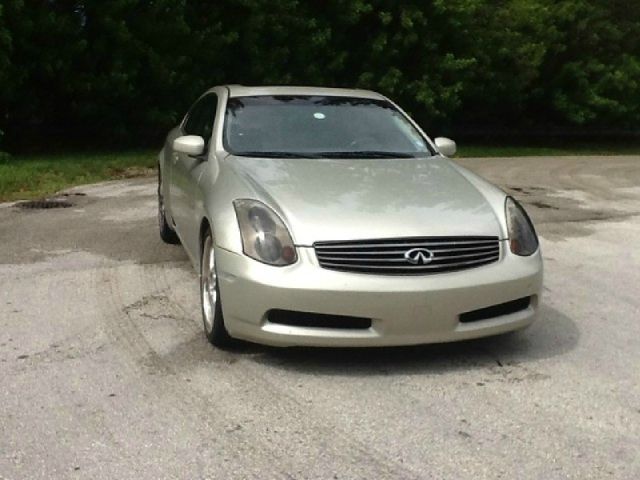 Infiniti G35 2005 photo 1