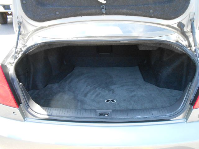 Infiniti G35 2005 photo 1