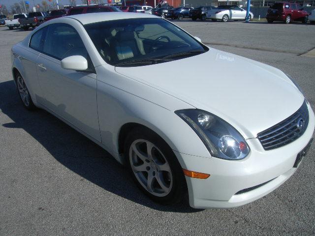 Infiniti G35 2005 photo 3