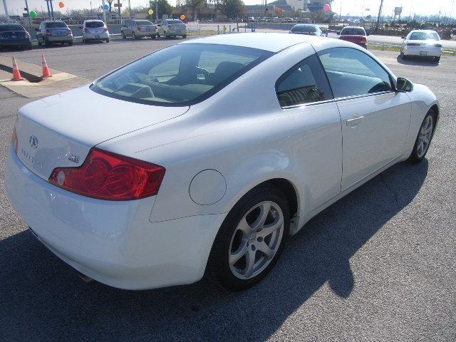 Infiniti G35 2005 photo 5