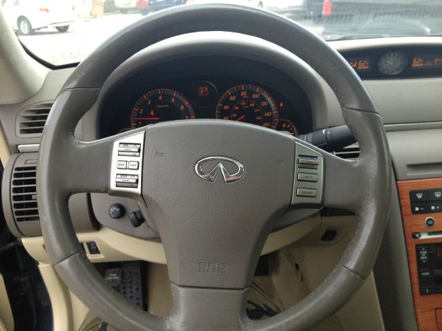 Infiniti G35 2005 photo 15