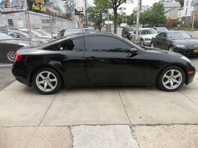 Infiniti G35 2005 photo 1