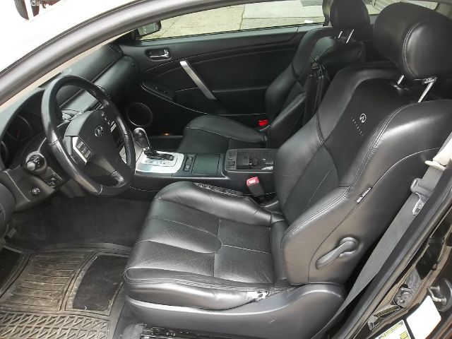 Infiniti G35 2005 photo 27