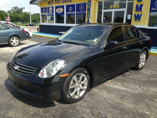 Infiniti G35 2005 photo 1