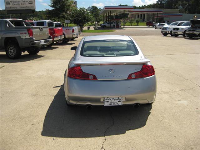 Infiniti G35 2005 photo 3