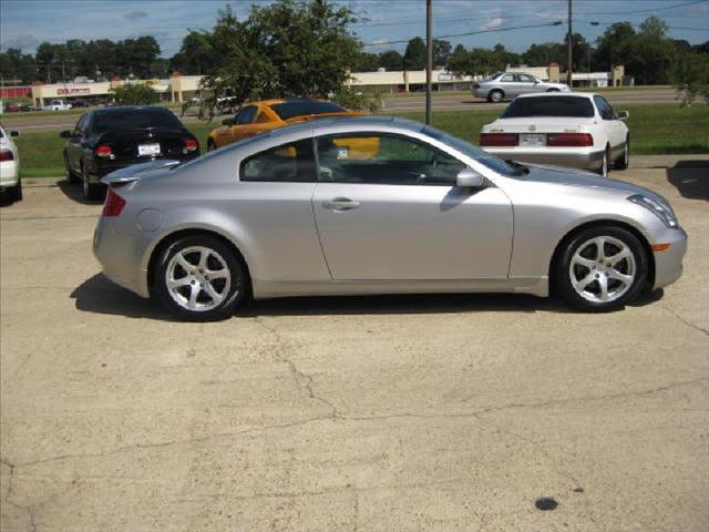 Infiniti G35 2005 photo 5