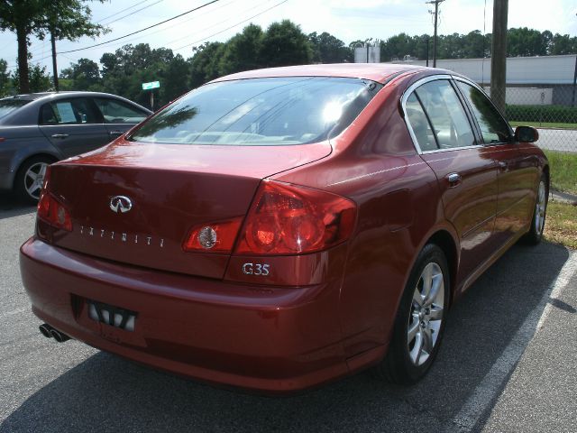 Infiniti G35 2005 photo 3